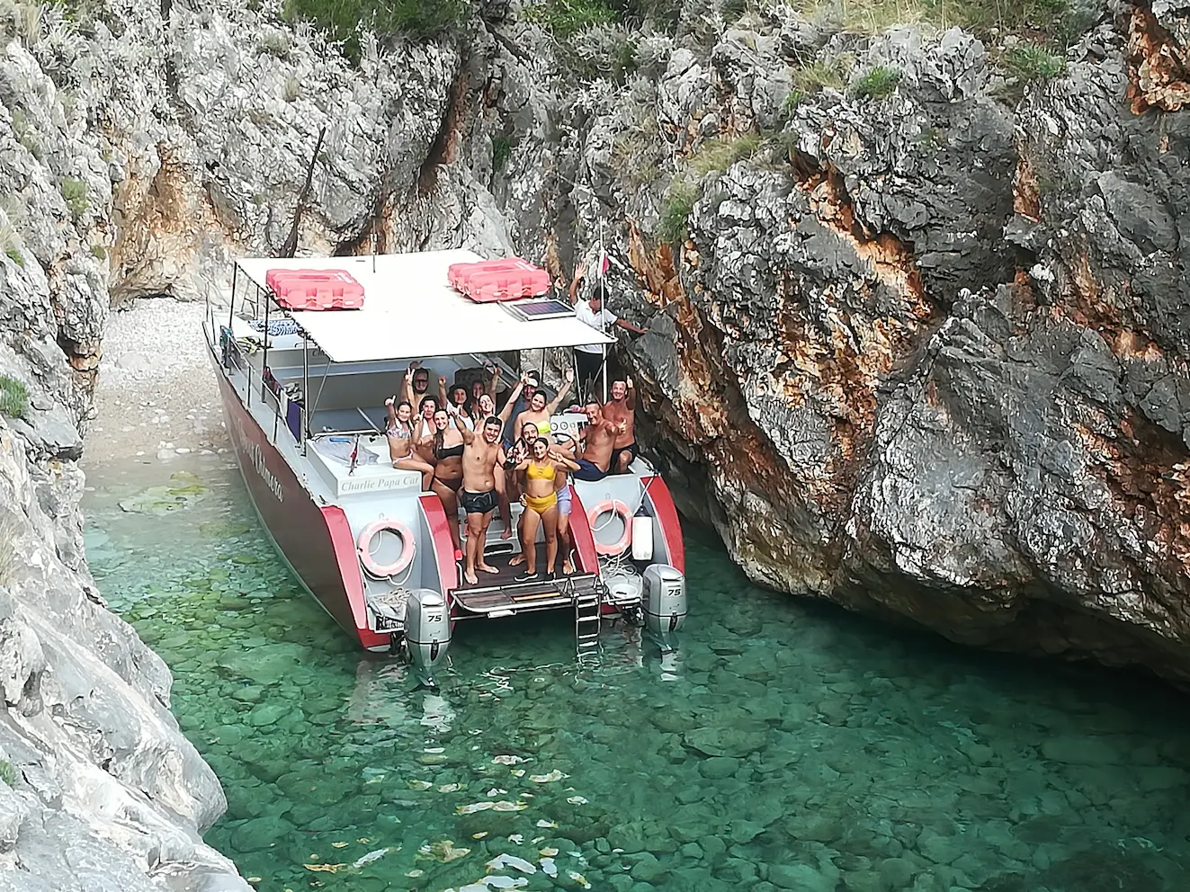 Teuta Boat tour