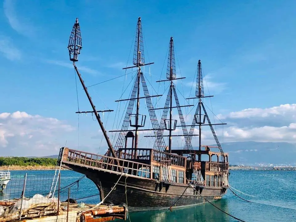 Liburna cruises